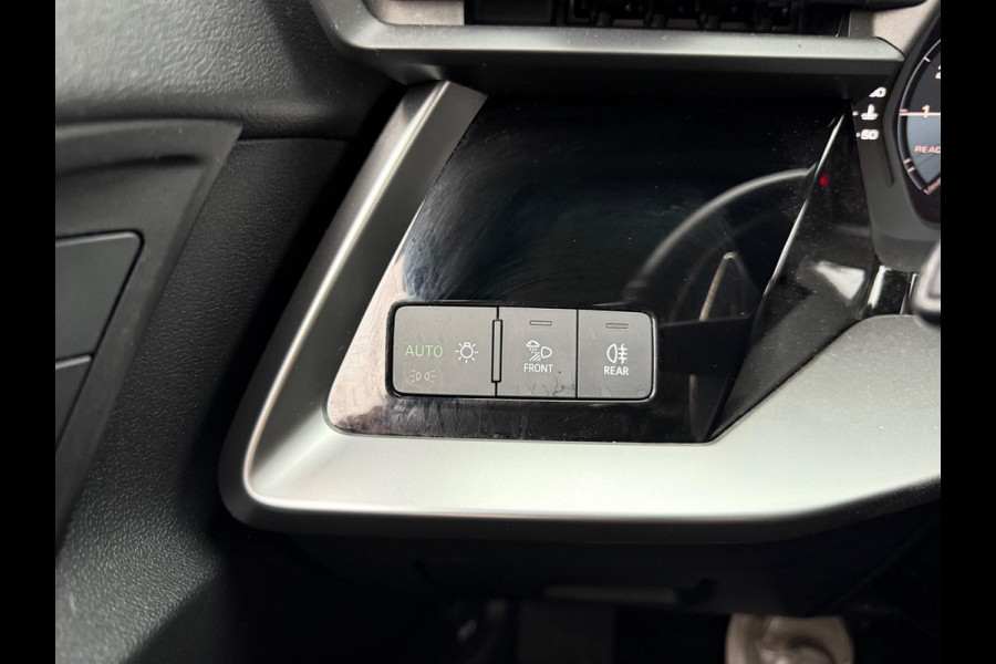 Audi A3 Limousine 35 TFSI S edition Carplay | Bomvol |