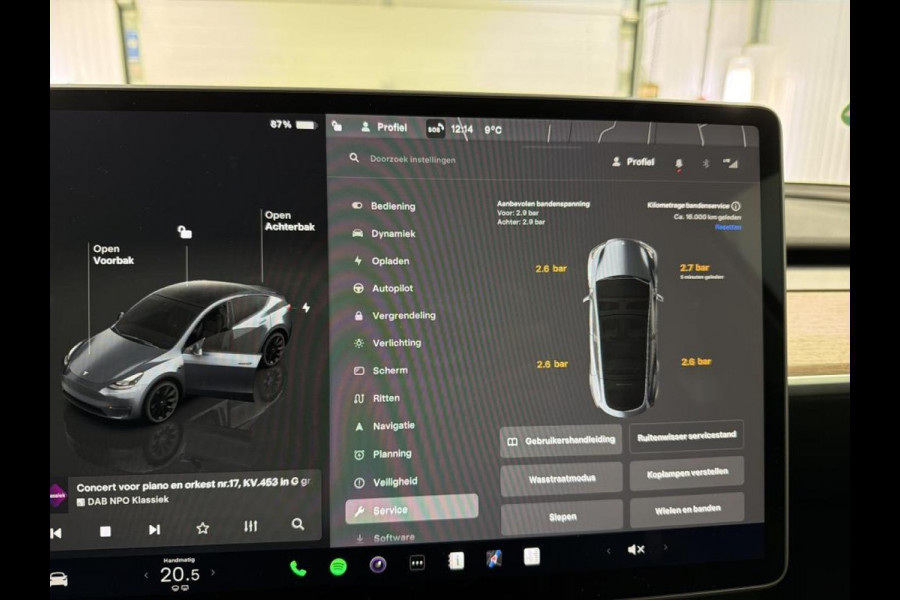 Tesla Model Y RWD 58 kWh Panoramadak 20" Wheels PDC VA + 360 Camera Full LED Leder Autopilot