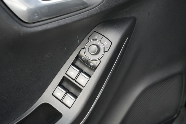 Ford Puma 1.0 EcoBoost Hybrid ST-Line Adaptive Cruise B&O Camera Stuurverwarming