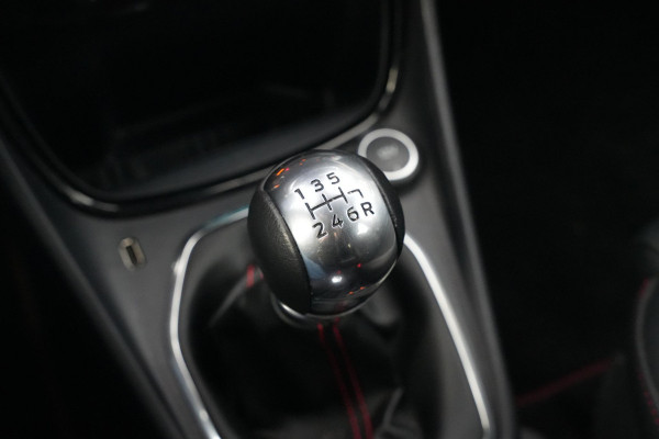 Ford Puma 1.0 EcoBoost Hybrid ST-Line Adaptive Cruise B&O Camera Stuurverwarming