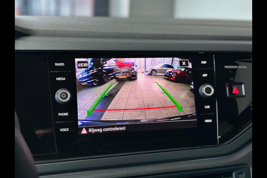 Volkswagen Polo 1.0 TSI R-Line|DSG|IQ LIGHT|CAMERA