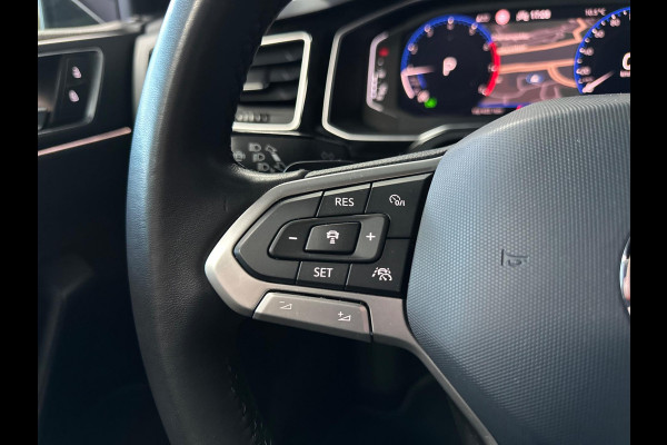 Volkswagen Polo 1.0 TSI R-Line|DSG|IQ LIGHT|CAMERA
