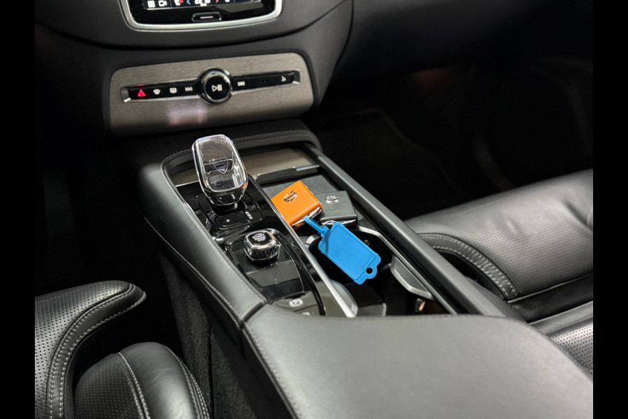 Volvo XC90 2.0 T8 Recharge AWD Ultimate Bright | Facelift |Pano | 7p | H/K Premium Sound | Massage | Licht Pakket | Winter Pakket
