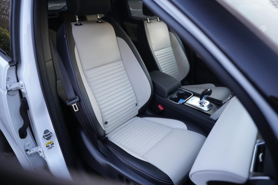 Land Rover Discovery Sport 1.5 P300e PHEV Dynamic SE