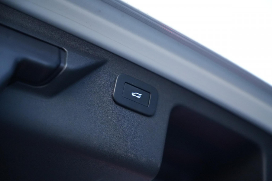 Land Rover Discovery Sport 1.5 P300e PHEV Dynamic SE