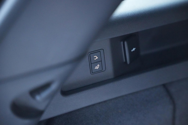 Land Rover Discovery Sport 1.5 P300e PHEV Dynamic SE