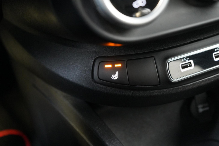 Fiat 500X 1.0 FireFly Turbo 120 Sport | All-seasonbanden | Blind-Spot | Navigatie | Achteruitrijcamera | Stoelverwarming | Lm velgen