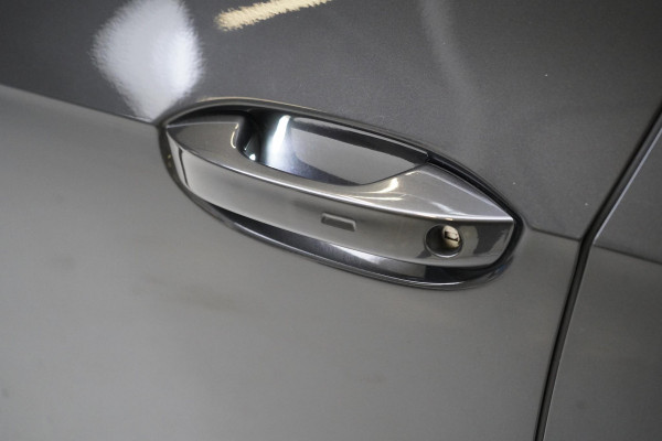 Volkswagen ID.3 First Plus 58 kWh 94% SoH | Leder | Adaptive | Carplay | Camera | Stoelverwarming