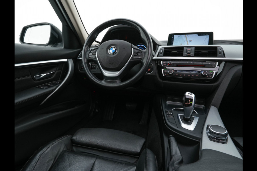 BMW 3 Serie Touring 320d EDE Executive Aut. *PANO | LEATHER | FULL-LED | DIGI-COCKPIT | HEATED-SPORTSEATS | NAVI-FULLMAP | PRIVACY-GLASS | ECC | KEYLESS | LANE-ASSIST | PDC | CRUISE | TOWBAR | 18''ALU*
