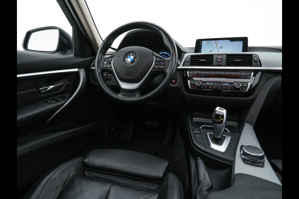 BMW 3 Serie Touring 320d EDE Executive Aut. *PANO | LEATHER | FULL-LED | DIGI-COCKPIT | HEATED-SPORTSEATS | NAVI-FULLMAP | PRIVACY-GLASS | ECC | KEYLESS | LANE-ASSIST | PDC | CRUISE | TOWBAR | 18''ALU*