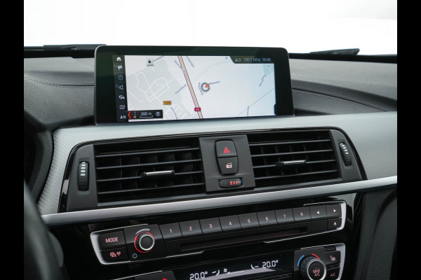 BMW 3 Serie Touring 320d EDE Executive Aut. *PANO | LEATHER | FULL-LED | DIGI-COCKPIT | HEATED-SPORTSEATS | NAVI-FULLMAP | PRIVACY-GLASS | ECC | KEYLESS | LANE-ASSIST | PDC | CRUISE | TOWBAR | 18''ALU*