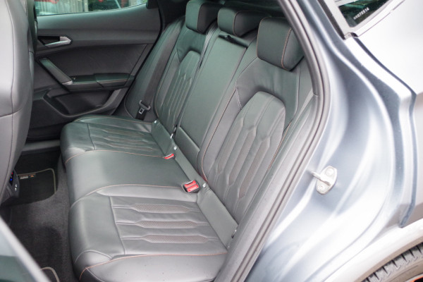 CUPRA Formentor 1.4 e-Hybrid VZ 245 PK Copper Edition PHEV, Panoramadak, Leder, Memory, 360 Camera, Winterpakket