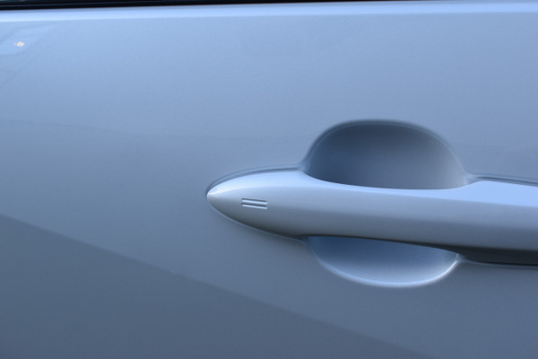 Toyota Yaris 1.5 Hybrid GR Sport 2-Tone Panoramadak Btw auto 1e eigenaar