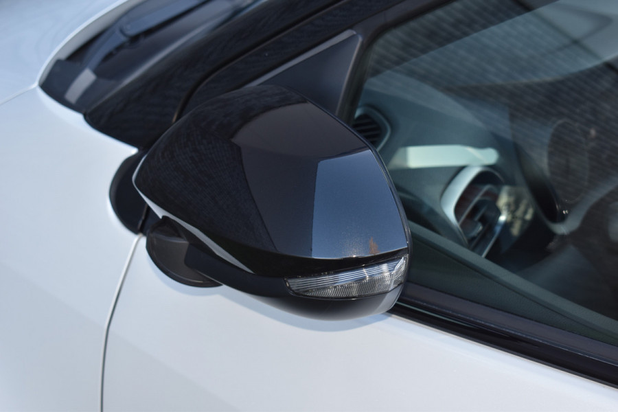 Toyota Yaris 1.5 Hybrid GR Sport 2-Tone Panoramadak Btw auto 1e eigenaar