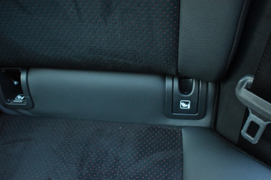 Toyota Yaris 1.5 Hybrid GR Sport 2-Tone Panoramadak Btw auto 1e eigenaar