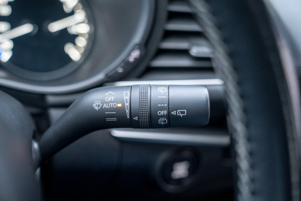 Mazda 3 2.0 e-SkyActiv-X M Hybrid 186|Prijs rijklaar incl 12 mnd garantie| HUD Blindspot ACC PDC Led