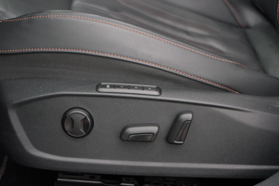 CUPRA Formentor 1.4 e-Hybrid VZ 245 PK Copper Edition PHEV, Panoramadak, Leder, Memory, Winterpkakket, Carplay