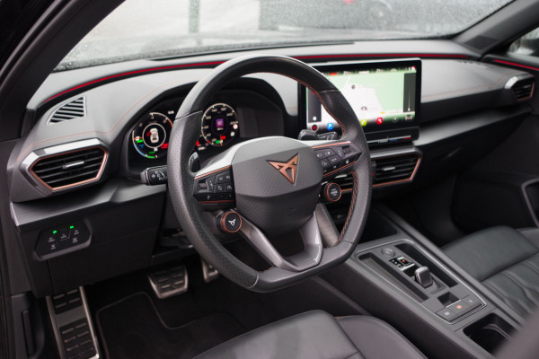 CUPRA Formentor 1.4 e-Hybrid VZ 245 PK Copper Edition PHEV, Panoramadak, Leder, Memory, Winterpkakket, Carplay