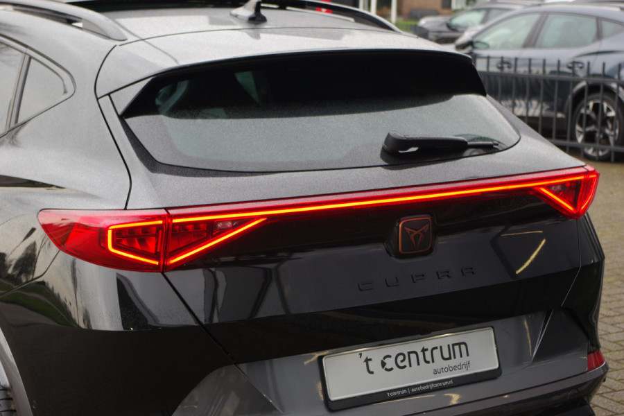 CUPRA Formentor 1.4 e-Hybrid VZ 245 PK Copper Edition PHEV, Panoramadak, Leder, Memory, Winterpkakket, Carplay