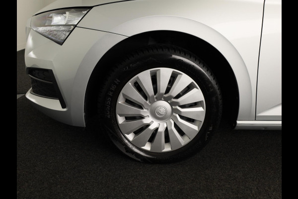 Škoda SCALA 1.0 TSI Active 95pk | Navigatie via App | Airconditioning | DAB+ Radio