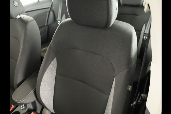 Škoda SCALA 1.0 TSI Active 95pk | Navigatie via App | Airconditioning | DAB+ Radio