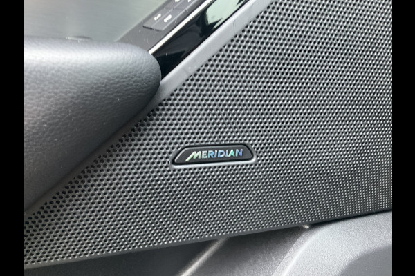 Land Rover Range Rover Velar 3.0 V6 SC AWD HSE Pano.dak Airsusp. Leer Orig.NL