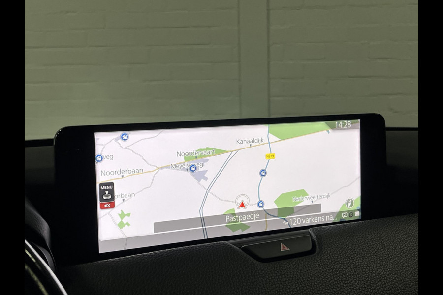 Mazda CX-60 2.5 e-SkyActiv PHEV Homura Trekhaak | Open dak | Adapt. cruise | 360 camera | Stoelventilatie | Stoel-/stuurverwarming | Head-up