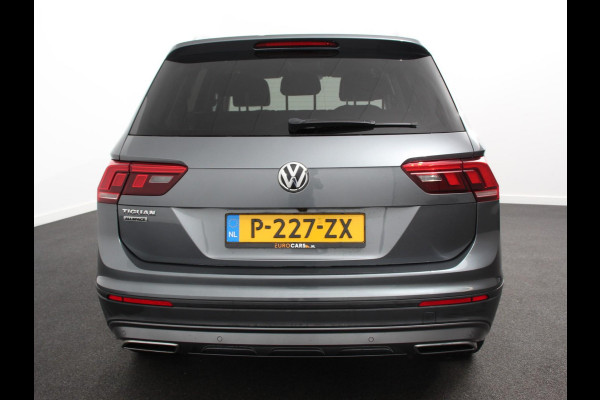 Volkswagen Tiguan Allspace 1.5 TSI DSG Comfortline 7p. Climate Control Camera Parkeer sensoren Trekhaak Electrisch bedienbare achterklep Stoelverwarming
