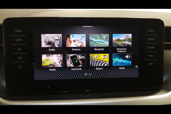 Škoda Kamiq 1.0 TSI 110pk DSG Style Drive 125 Navigatie Climate Control DAB Digitale cockpit Cruise Control adaptive Parkeer sensoren V+A Stoelverwarming