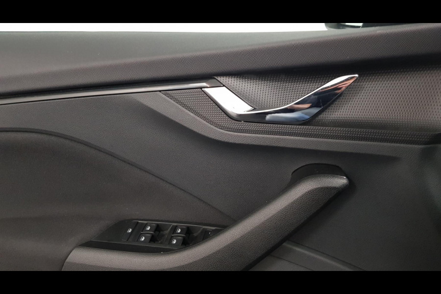 Škoda Kamiq 1.0 TSI 110pk DSG Style Drive 125 Navigatie Climate Control DAB Digitale cockpit Cruise Control adaptive Parkeer sensoren V+A Stoelverwarming