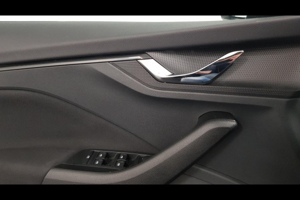 Škoda Kamiq 1.0 TSI 110pk DSG Style Drive 125 Navigatie Climate Control DAB Digitale cockpit Cruise Control adaptive Parkeer sensoren V+A Stoelverwarming