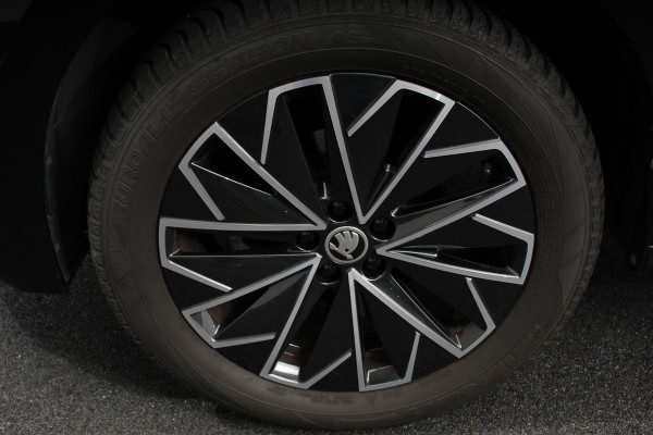 Škoda Kamiq 1.0 TSI 110pk DSG Style Drive 125 Navigatie Climate Control DAB Digitale cockpit Cruise Control adaptive Parkeer sensoren V+A Stoelverwarming