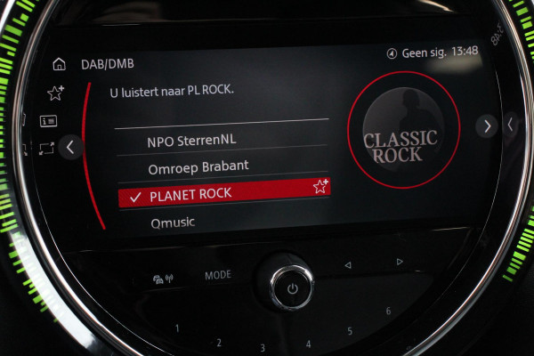 MINI Mini 1.5 Cooper Maximise Steptronic 5 deurs Navigatie Apple Carplay/Android Auto Camera Parkeer sensoren Airco Cruise Control Led