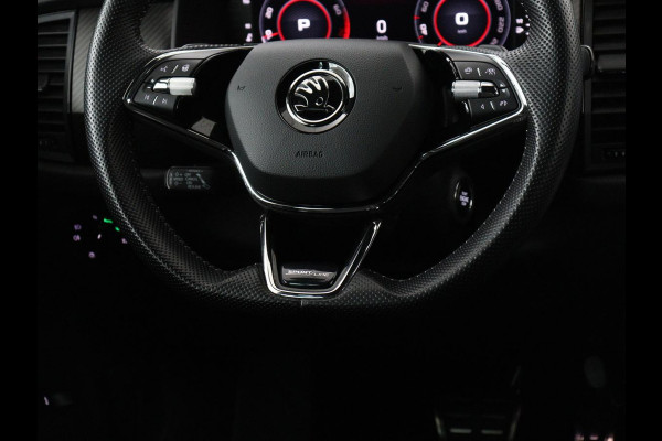 Škoda Kodiaq 1.5 TSI Sportline 7 Persoons | Panoramadak | Stoelverwarming | Trekhaak | Adaptive cruise | Carplay | Memory | 20 inch | Virtual Cockpit | Alcantara | Keyless | Navigatie