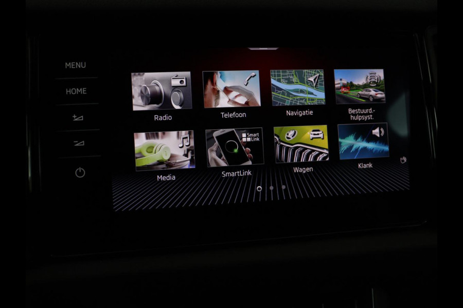 Škoda Kodiaq 1.5 TSI Sportline 7 Persoons | Panoramadak | Stoelverwarming | Trekhaak | Adaptive cruise | Carplay | Memory | 20 inch | Virtual Cockpit | Alcantara | Keyless | Navigatie