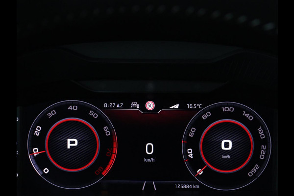 Škoda Kodiaq 1.5 TSI Sportline 7 Persoons | Panoramadak | Stoelverwarming | Trekhaak | Adaptive cruise | Carplay | Memory | 20 inch | Virtual Cockpit | Alcantara | Keyless | Navigatie