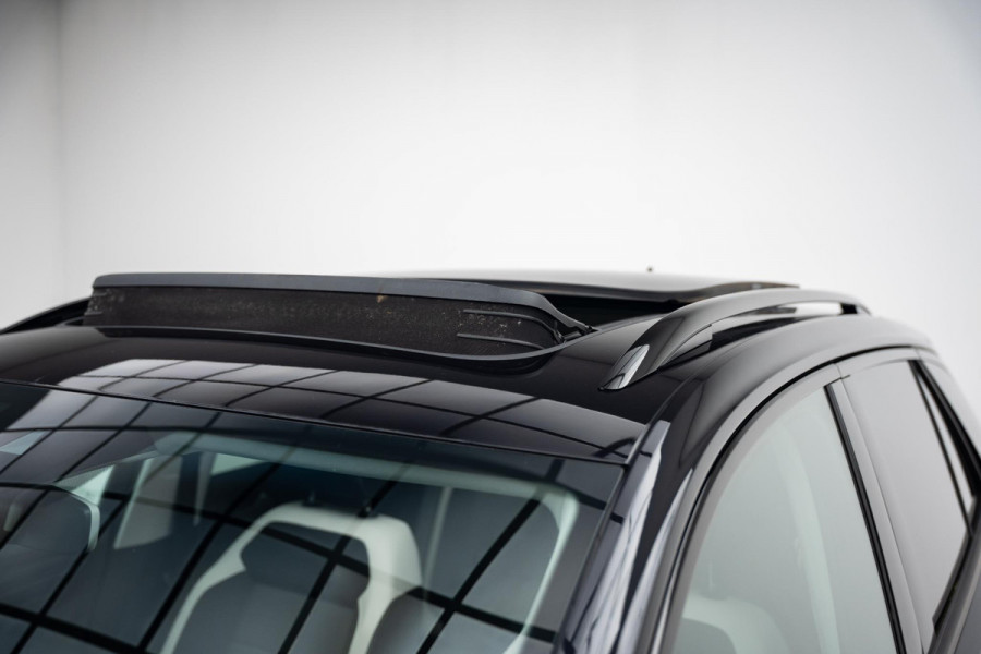 Volkswagen T-Roc 1.5 TSI Sport |Pano|ORG.NL|Carplay|ACC|Stoelverwarming|