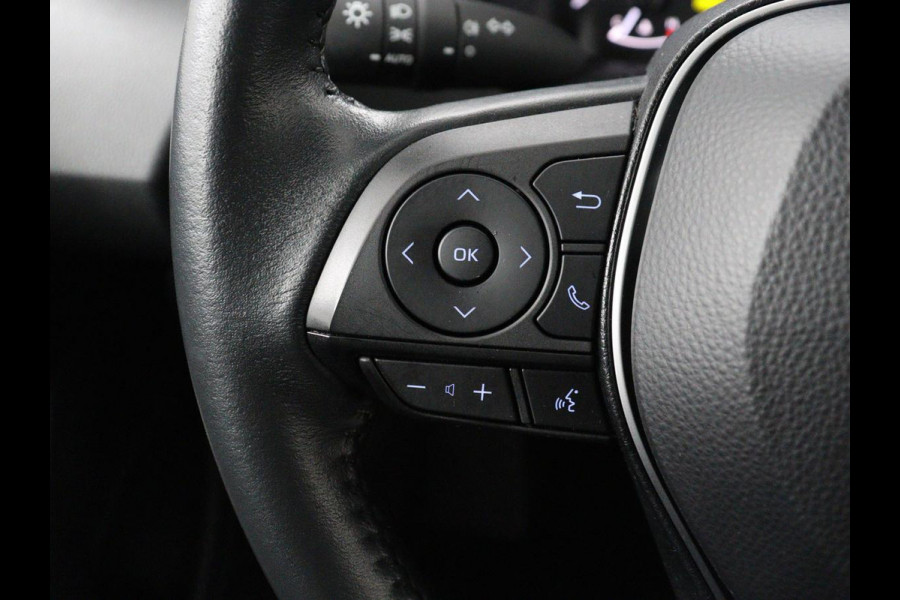 Toyota Corolla 1.8 Hybrid Active | Carplay | Navigatie | Adaptive cruise | Climate control | DAB | Keyless Start | Full LED | Bluetooth