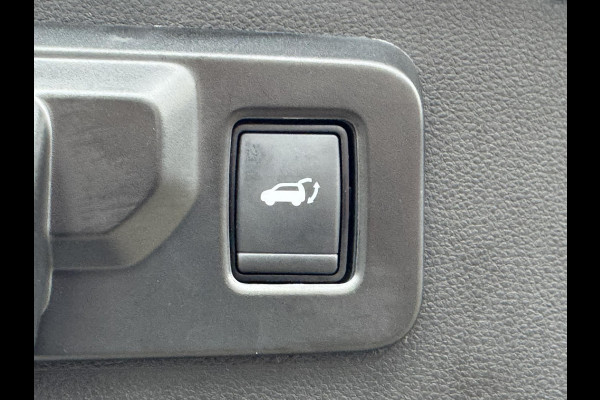 Renault Espace E-Tech Full Hybrid 200 Iconic Adaptive cruise Climate Matrix LED 360 camera Pano Apple / Android Harman Kardon