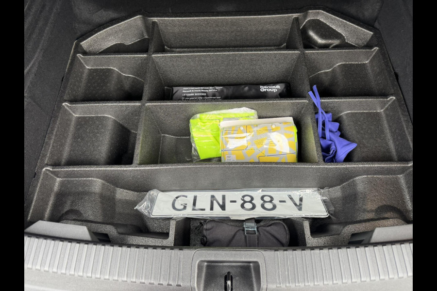 Renault Espace E-Tech Full Hybrid 200 Iconic Adaptive cruise Climate Matrix LED 360 camera Pano Apple / Android Harman Kardon