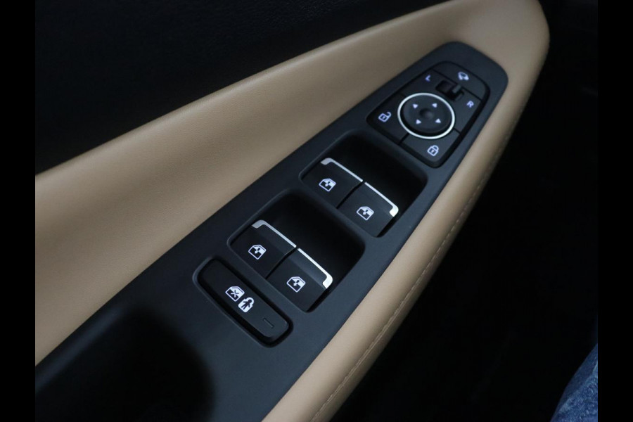 Hyundai Santa Fe 1.6 T-GDI PHEV Comfort Smart Sky | Panoramadak | Leder | Trekhaak | Adaptive cruise | Camera | Krell Audio | Carplay | Navigatie | Plug In