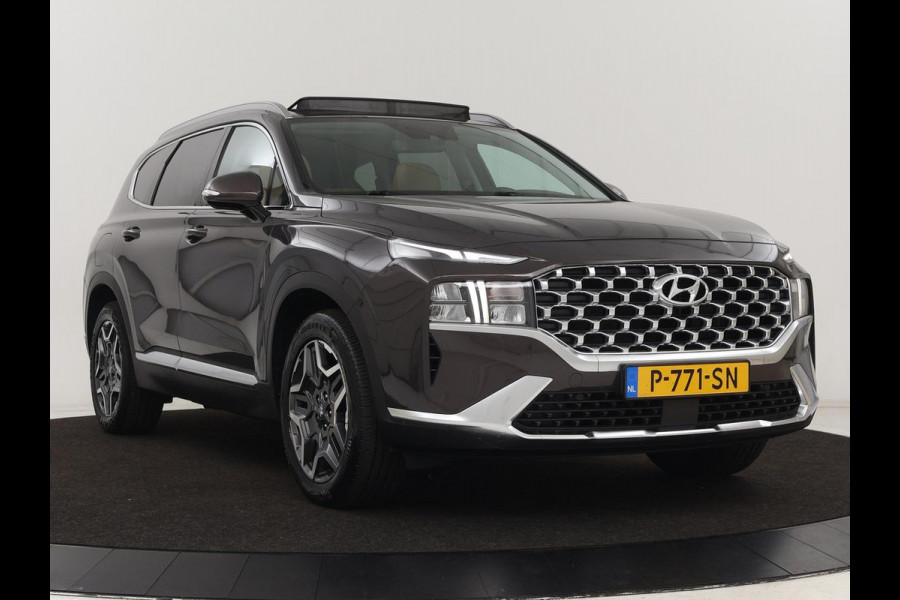 Hyundai Santa Fe 1.6 T-GDI PHEV Comfort Smart Sky | Panoramadak | Leder | Trekhaak | Adaptive cruise | Camera | Krell Audio | Carplay | Navigatie | Plug In