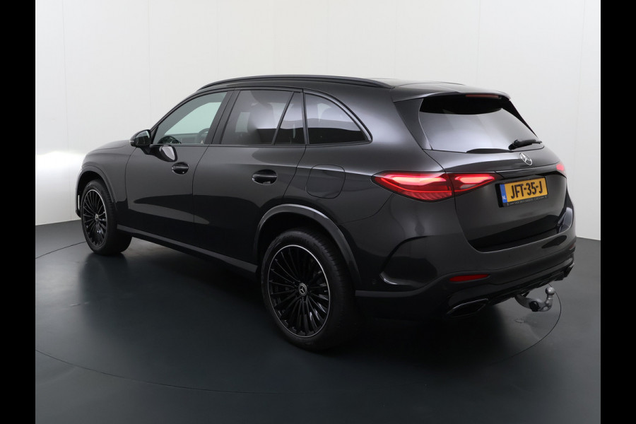 Mercedes-Benz GLC 300e AMG // Trekhaak // Burmester // 360 Camera // Memory // 20 inch // Carplay