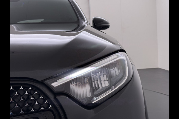 Mercedes-Benz GLC 300e AMG // Trekhaak // Burmester // 360 Camera // Memory // 20 inch // Carplay