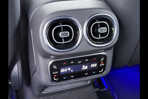 Mercedes-Benz GLC 300e AMG // Trekhaak // Burmester // 360 Camera // Memory // 20 inch // Carplay