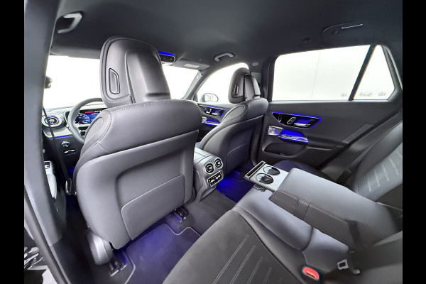 Mercedes-Benz GLC 300e AMG // Trekhaak // Burmester // 360 Camera // Memory // 20 inch // Carplay