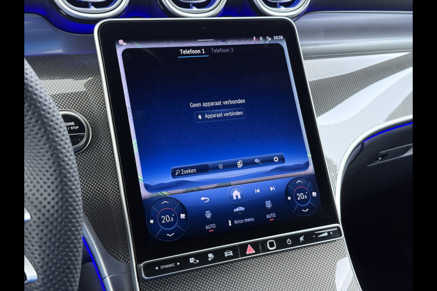 Mercedes-Benz GLC 300e AMG // Trekhaak // Burmester // 360 Camera // Memory // 20 inch // Carplay