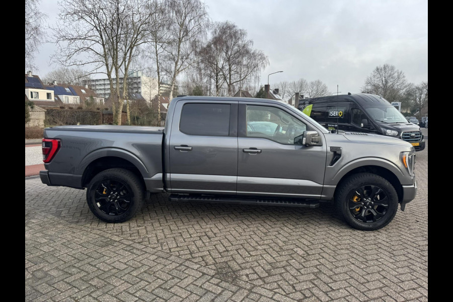 Ford USA F-150 5.0 V8 SuperCrew Lariat | SCI | 401pk | Automaat | 5 persoons  | Grijs kenteken | Lederen Bekleding | Trekhaak | LPG | 4x4 | 3.500kg Trekgewicht