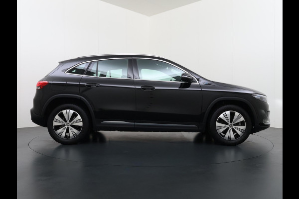 Mercedes-Benz EQA 250 Business Solution Luxury 67 kWh | SOH 96% | Ambilight | Elektr. achterklep | Stoelverwarming | Camera | Origineel Nederlandse auto | NAP | 12 mnd BOVAG garantie