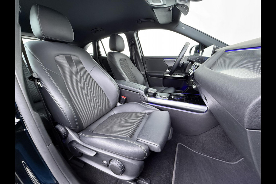 Mercedes-Benz EQA 250 Business Solution Luxury 67 kWh | SOH 96% | Ambilight | Elektr. achterklep | Stoelverwarming | Camera | Origineel Nederlandse auto | NAP | 12 mnd BOVAG garantie